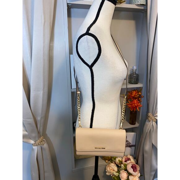 Michael Kors Cream Nude Tone Crossbody Bag Purse with Gold Chain Hardware - Picture 2 of 12